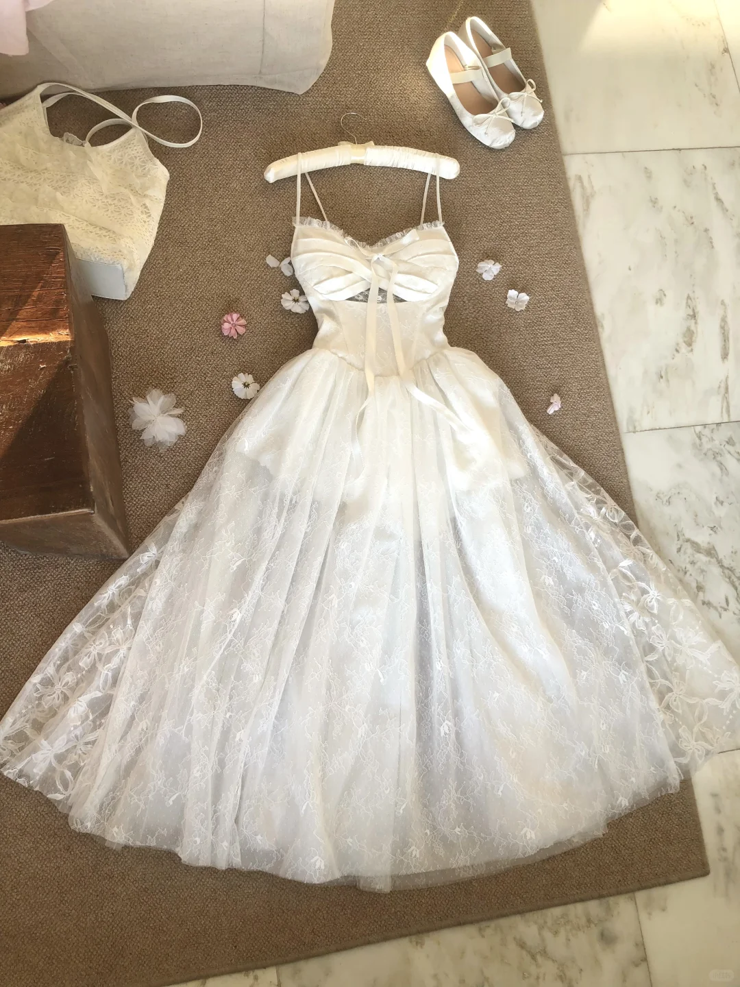 Lovely Spaghetti Straps White A-Line Lace Long Party Dress Birthday Outfits, DP5339