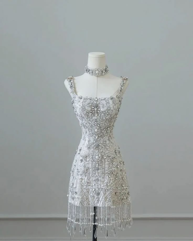Superbe robe fourreau courte à bretelles et perles, tenue de soirée scintillante pour anniversaire, DP5346