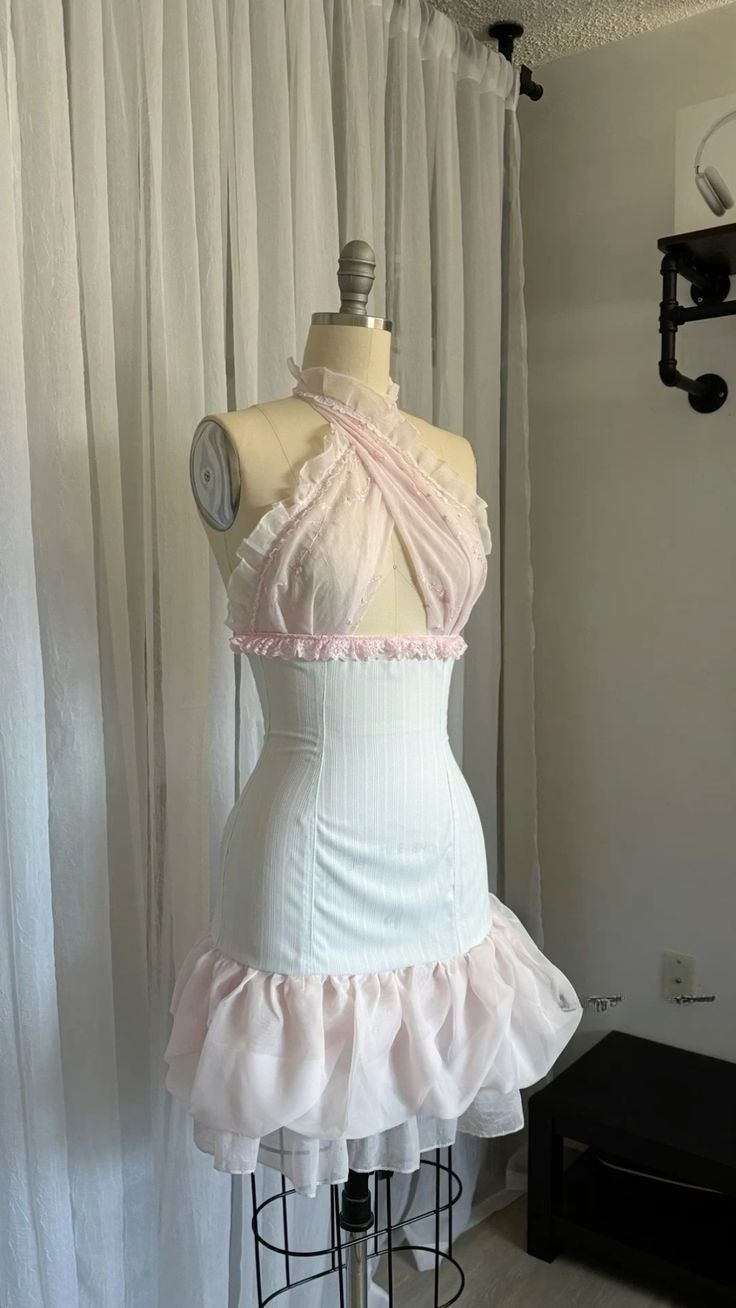 Robe fourreau courte en mousseline de soie rose à col licou, robe de soirée courte d'anniversaire, DP5515