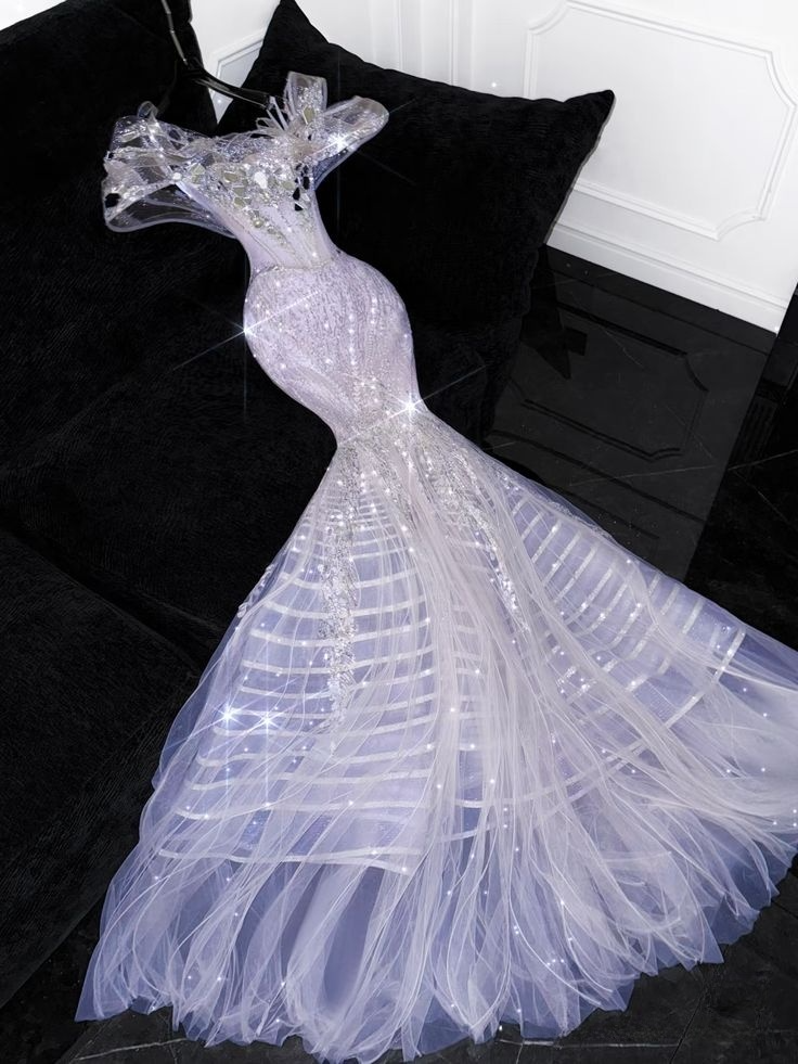 Superbe robe de soirée longue sirène en tulle perlé à épaules dénudées, DP5539