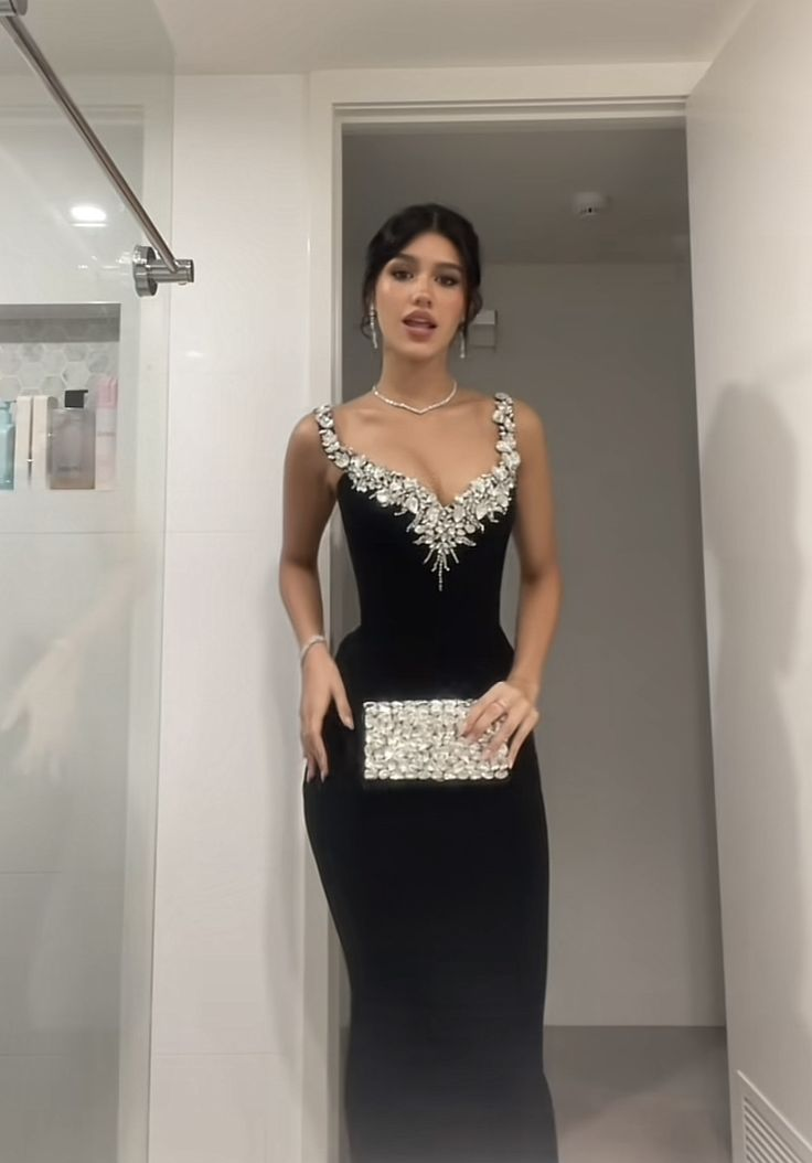 Elegant Black Straps Mermaid Beaded Long Party Dresses Evening Gown, DP5561
