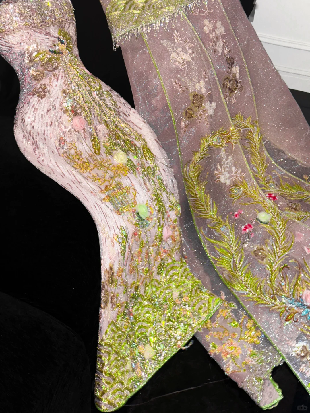Gorgeous Sparkling Pink Beaded Applique Mermaid Design Exquisite Embroidery Evening Dress Prom Dresses DP6174