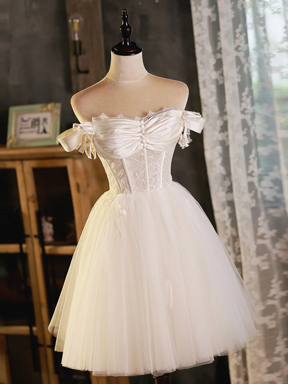 Robe de soirée trapèze en tulle et dentelle blanche vintage, épaules dénudées, DP6066