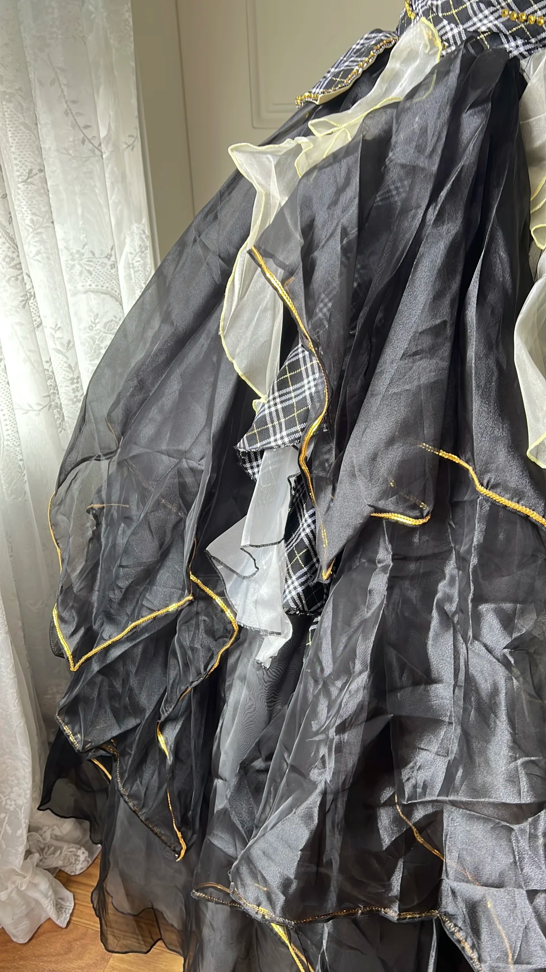 Glamorous Strapless A-Line Plaid Pattern Embroidered Bodice Sweet 16 Quinceanera Ball Gown DP7299