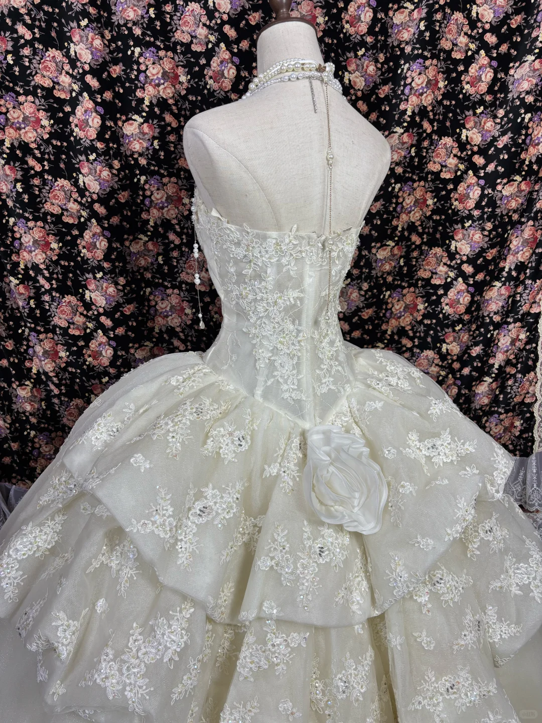 Glamorous Ivory Strapless Beaded Lace Applique A-Line Ruffled Wedding Dress DP7346