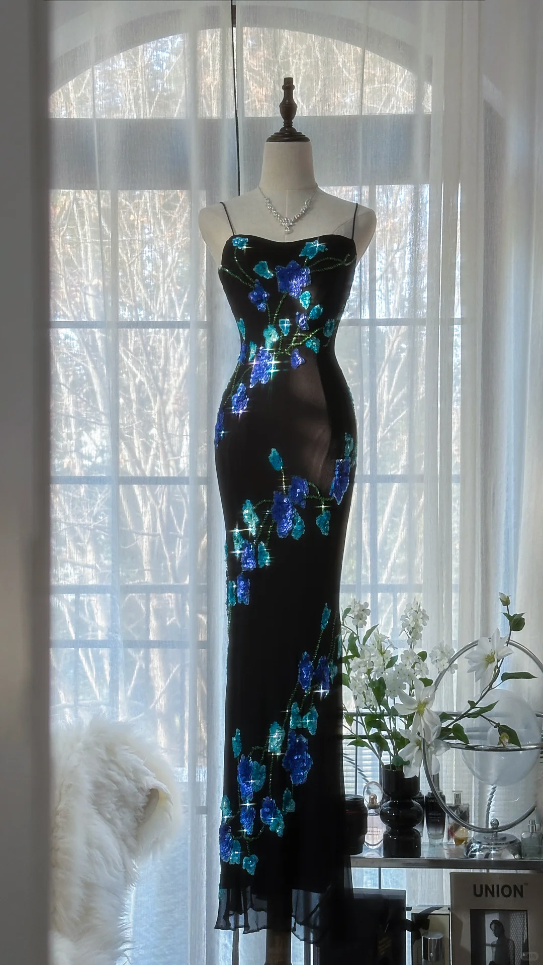 Retro Black Floral Spaghetti Strap Design Romantic Chiffon Evening Dress Prom Dress DP6023