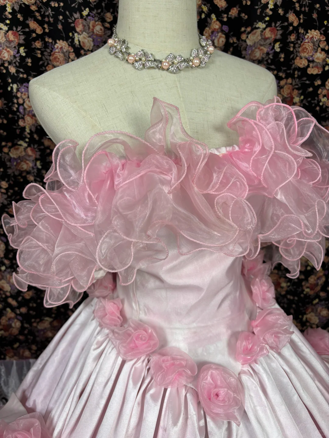 Vintage Pink Satin Tulle 3D Flowers Off-the-shoulder Sweet 16 Quinceanera A-Line Evening Dress Ball Gown DP6271