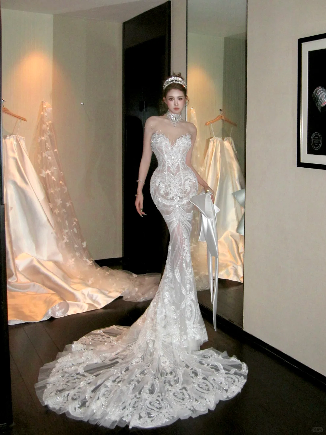 Elegantes glitzerndes Perlen-Pailletten-Applikation-Herzausschnitt-Meerjungfrau-Brautkleid-Abschlussballkleid-Abendkleid DP6252