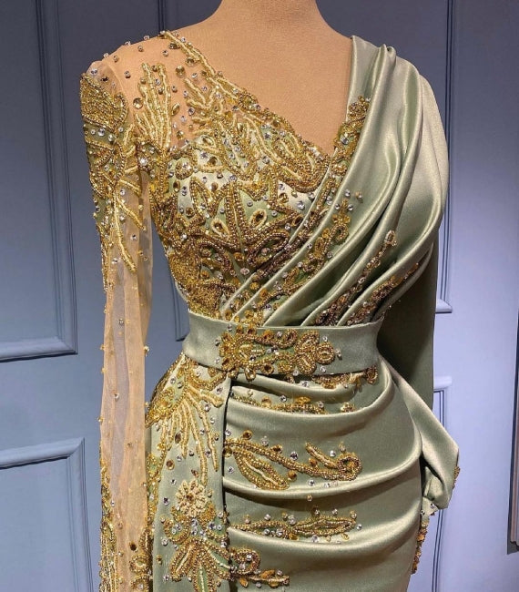 Gorgeous Long Sleeve V-Neck Mermaid Evening Gowns With Lace Appliques,DS2762