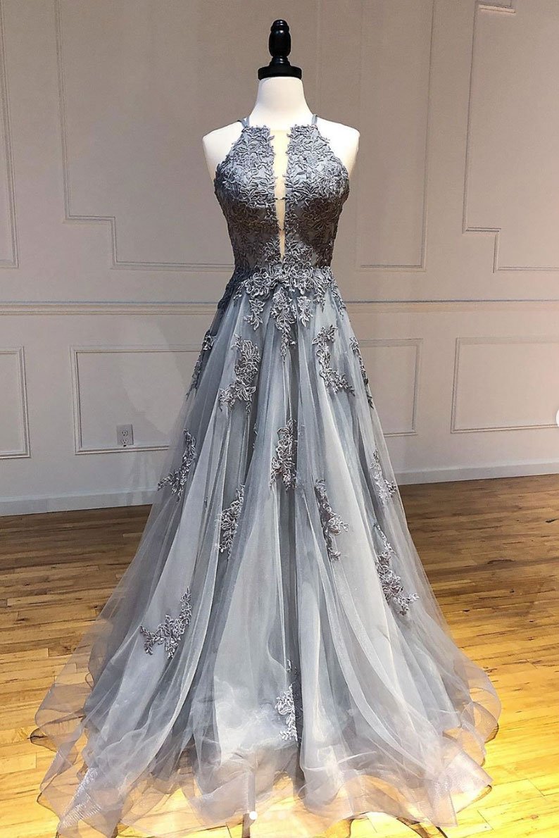 Robe de bal longue en tulle gris et dentelle, robe de soirée en tulle gris et dentelle, DS2324