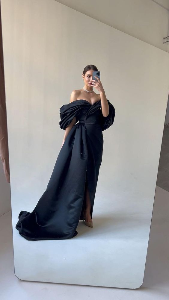 Schwarzes Korsett-Abendkleid im Jahr 2022 | Abendkleider, Lange Abendkleider, Abendkleider, DS5051