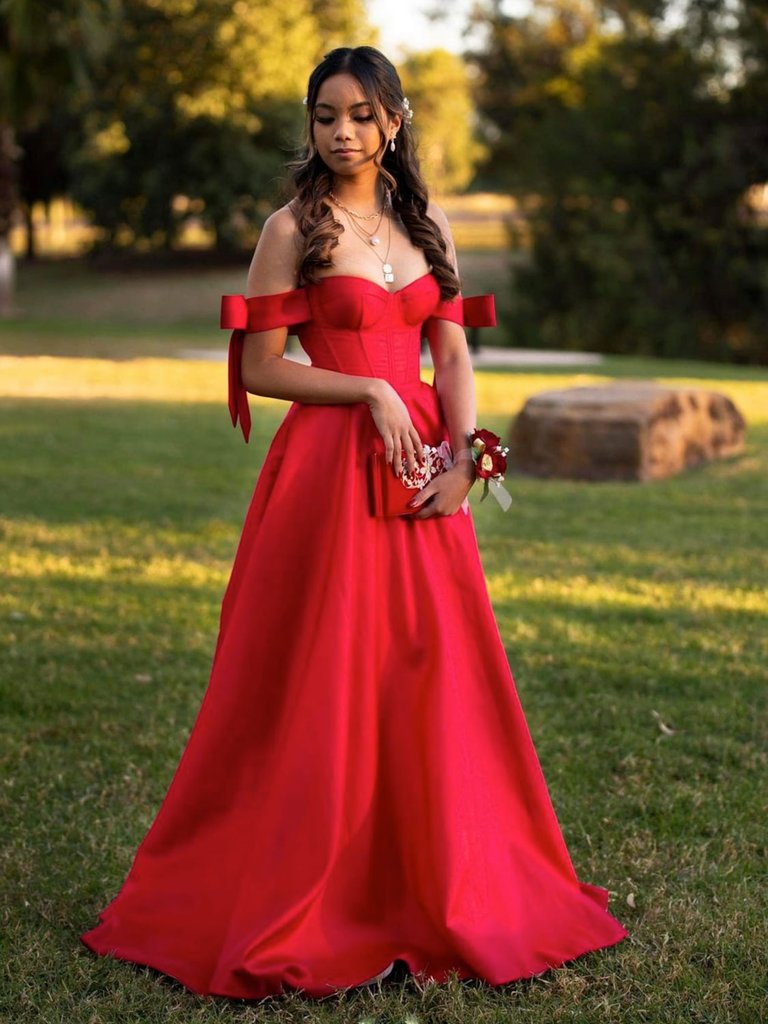 ROBE DE BAL LONGUE EN SATIN ROUGE SIMPLE, ROBE DE SOIRÉE EN SATIN ROUGE, DS3401
