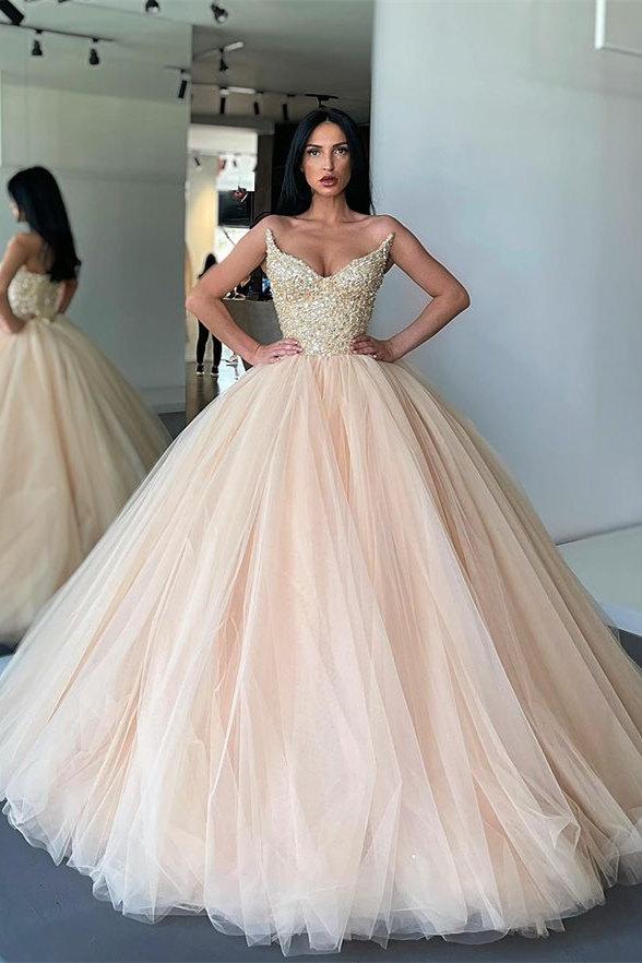 ROBE DE BAL LONGUE SANS BRETELLES À PAILLETTES, DS3507