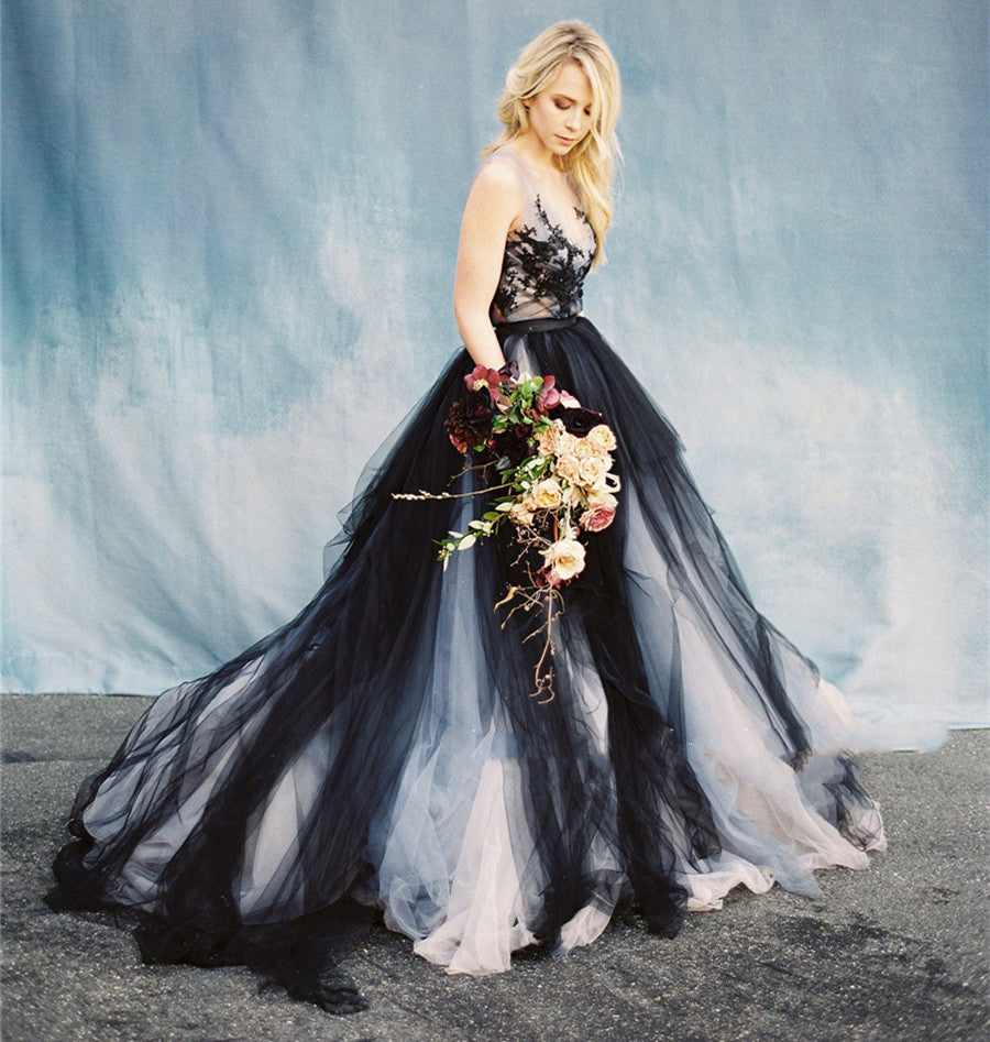Robe de mariée trapèze unique, en dentelle, avec appliques et perles, à volants, LW062
