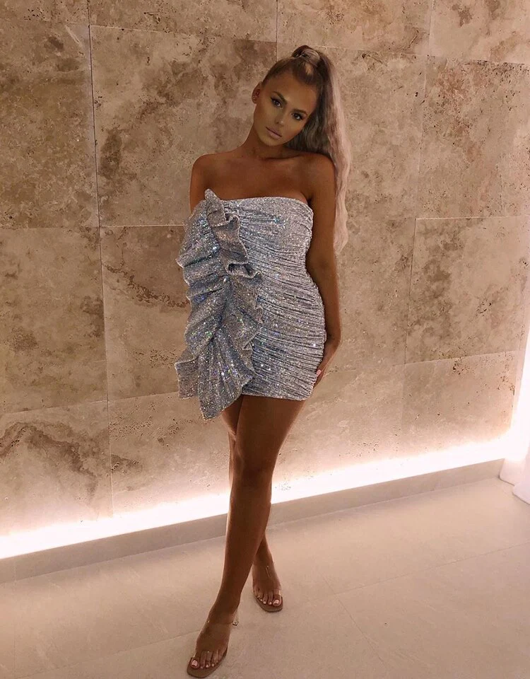 Robe de soirée courte bustier gris argenté à volants latéraux, DH0006