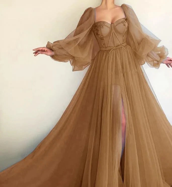 Langes rückenfreies Ballkleid aus Tüll mit Puffärmeln, CD3174
