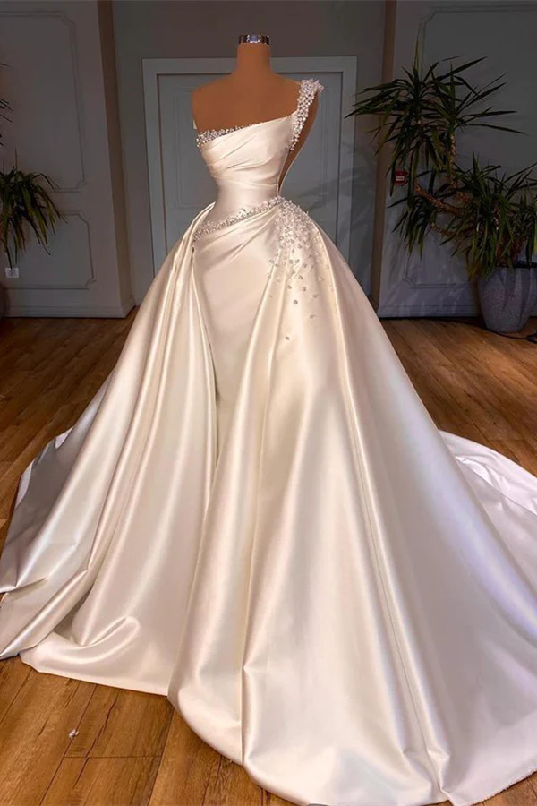 Glamouröses Brautkleid mit einer Schulter und Perlenbesatz, Überrock, Brautkleider im Angebot, DS4644