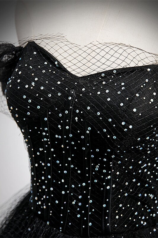 Schwarzes schulterfreies Abendkleid aus Tüll, DS3474