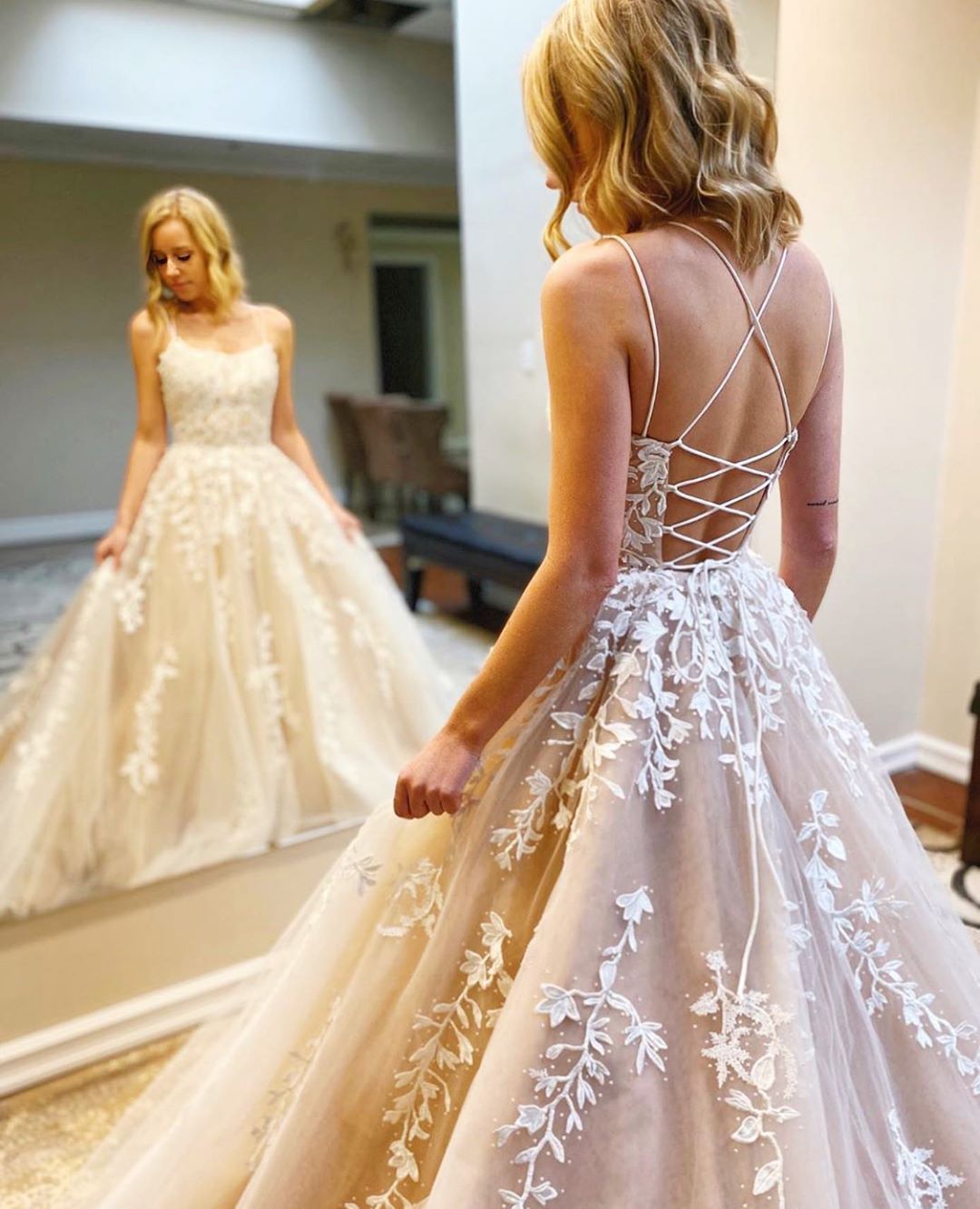 Stilvolles Champagner-Applikations-Ballkleid mit doppelten Trägern, Abendkleid aus Spitzentüll, DS4469