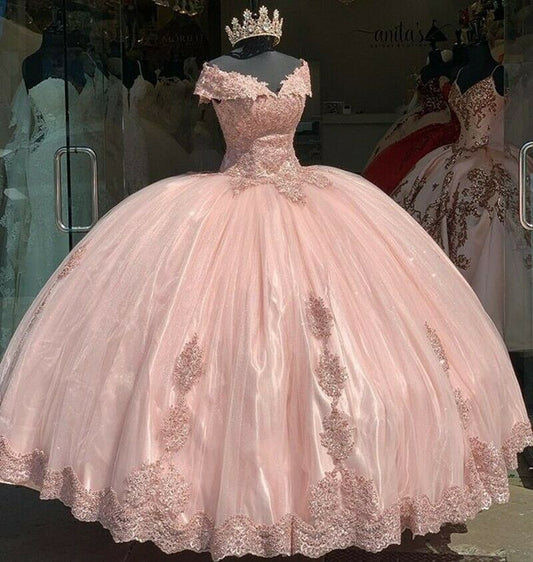 Kurzes Quinceanera-Kleid mit Flügelärmeln und rosa Blumen für 16-Jährige, Ballkleid, DS4398