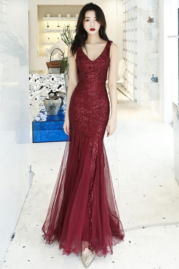 Robe de soirée sirène bordeaux à paillettes et tulle. DS3043