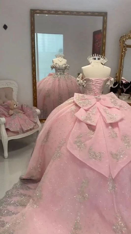 Elegantes Sweetheart Pink Perlenapplikation Sweet 16 Quinceanera A-Linie Bodenlanges Ballkleid Geburtstagskleid Abendkleid Ballkleid DP6446