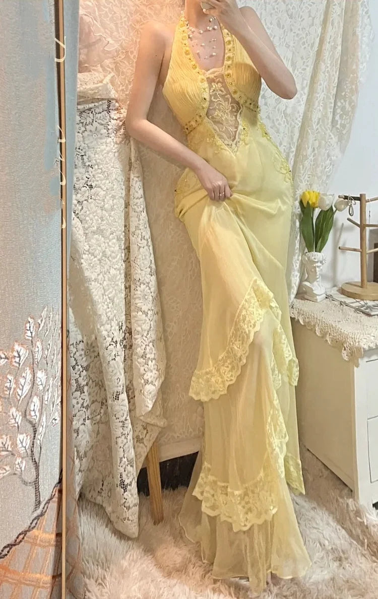 Elegant Pale Yellow Chiffon Beaded Halter-Neck Mermaid Prom Dress DP8181