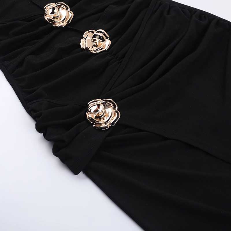 Elegant Black Halter-neck Rose Metal Button Prom Dress Sheath Evening Gown Party Dress Trailing Long Formal Dress DP6807