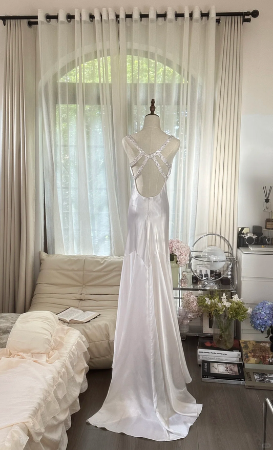 Retro White V-neck Spaghetti Strap Design Elegant Satin Evening Dress Prom Dress, DP5993