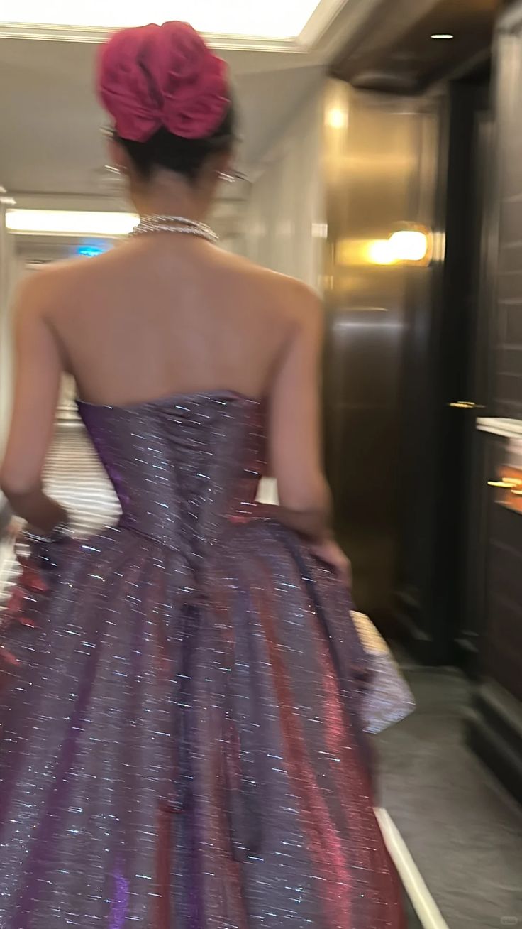 Glamouröses, lilafarbenes Glitzer-Ballkleid für Sweet 16 Quinceañera, DP7920