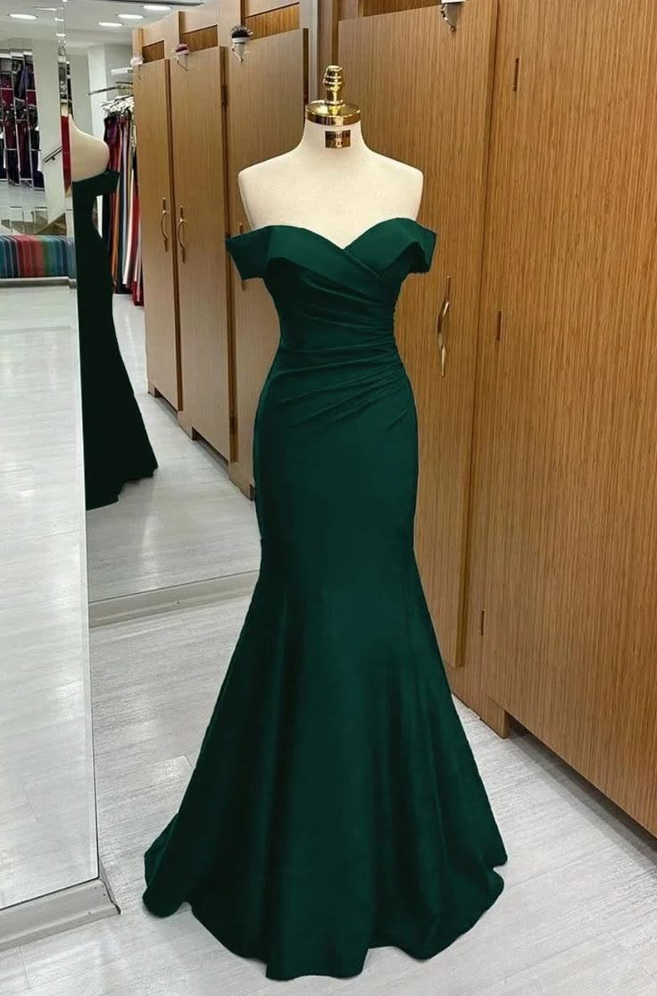 Elegant Navy Blue Off-the-Shoulder Mermaid Prom Dress DP8522