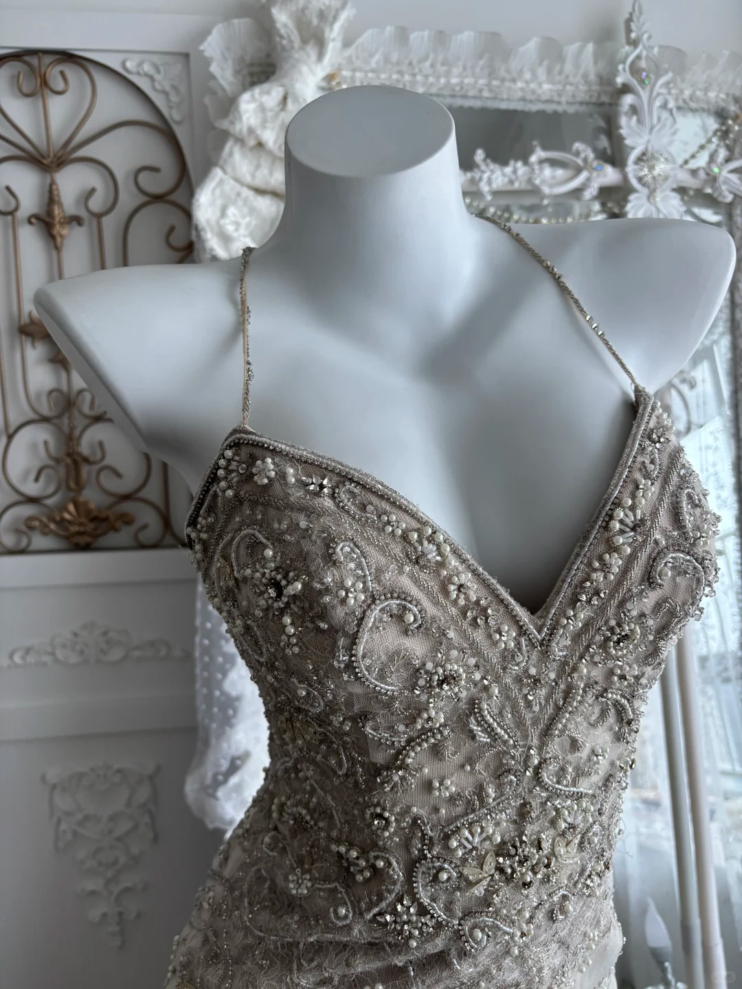 Glamorous Champagne Lace Mermaid Wedding Dress Spaghetti Strap Beaded Evening Gown DP8132