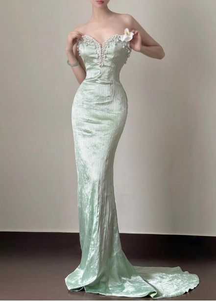 Elegant Mint Green Crinkled Shiny Satin Mermaid Strapless Sweetheart Pearl Beaded 3D Floral Sweep Train Evening Gown DP8556