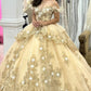 Robe de bal de quinceañera glamour en tulle à volants, or champagne doré, épaules dénudées, broderie de sequins et appliques, DP7220