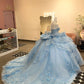 Robe de bal de quinceañera bleu clair glamour, bustier cœur, tulle à volants, broderie florale perlée scintillante DP7141