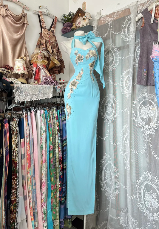 Vintage Light Blue Halter-Neck Maxi Prom Dress Lace Appliques & Bow Evening Gown DP8330