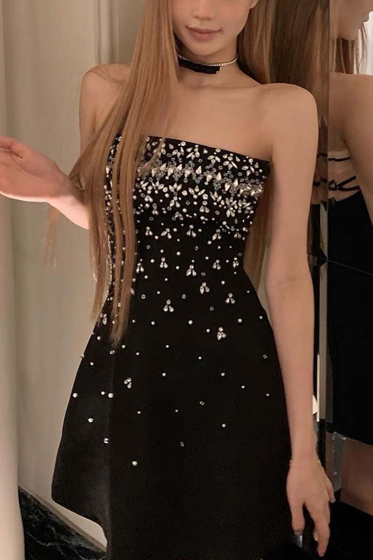 Charming Black Strapless A-Line Beading Short Homecoming Dress, DP3422