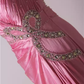 Robe de bal sirène rose fuchsia glamour en satin perlé et froncée DP7622