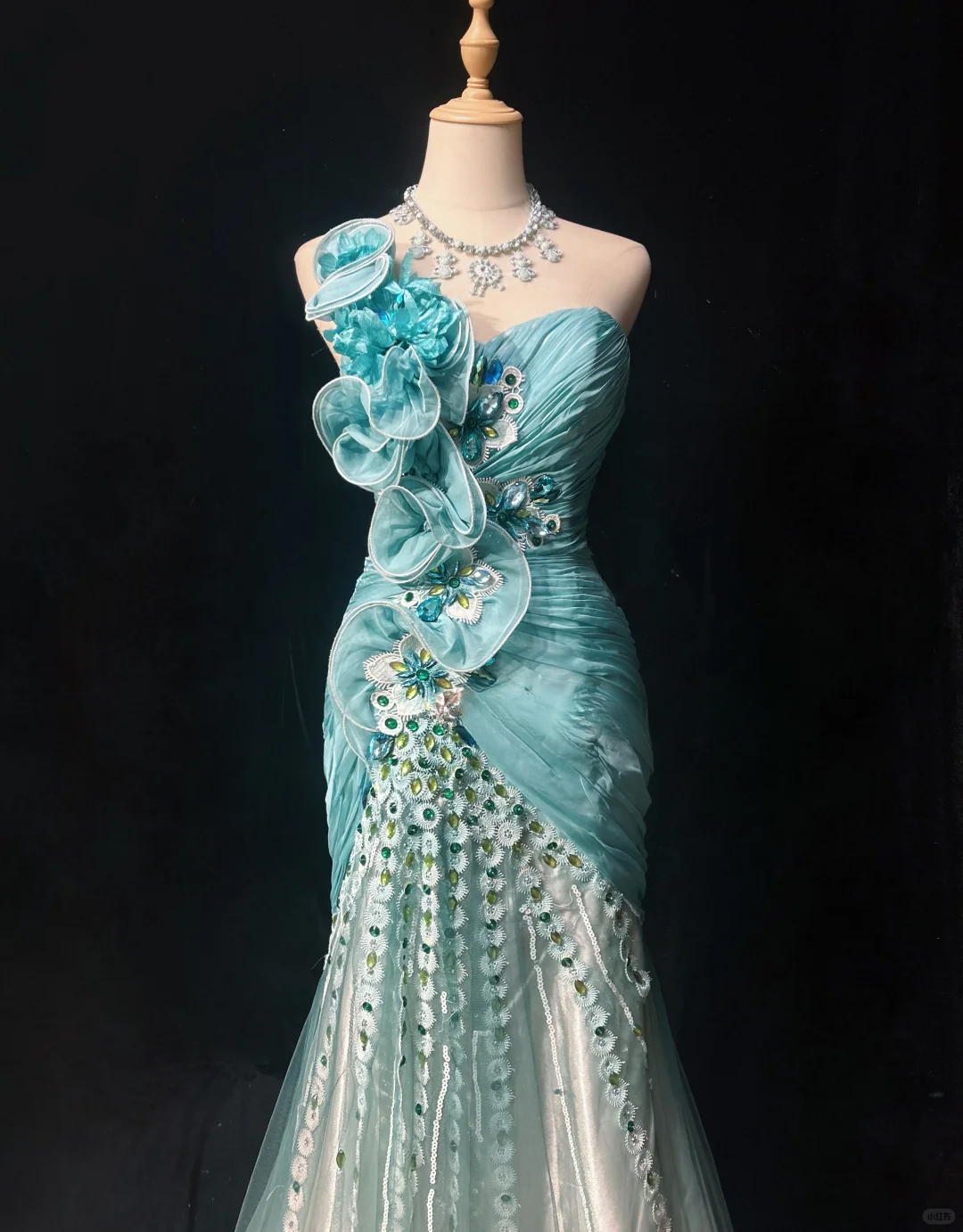 Glamorous Turquoise Strapless Mermaid Evening Gown with 3D Floral Applique Sequin Lace Train Prom Dress DP7288