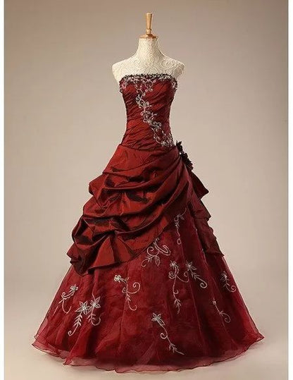 Vintage Burgundy Embroidery Beaded Sweet 16 Quinceanera A-Line Floor-length Prom Dress Birthday Dress Evening Dress Ball Gown DP6645