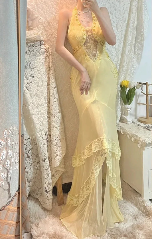 Elegant Pale Yellow Chiffon Beaded Halter-Neck Mermaid Prom Dress DP8181