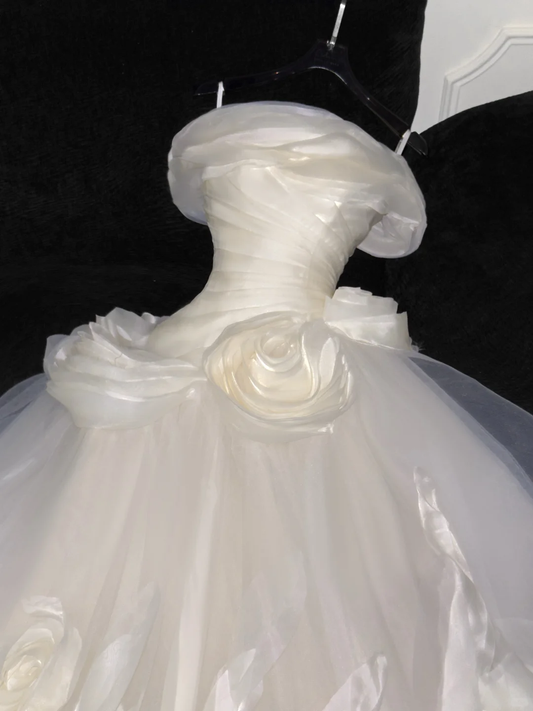Elegantes Elfenbein 3D Blumen Design A-Linie Tüll Brautkleid Ballkleid Abendkleid Ballkleid DP6221