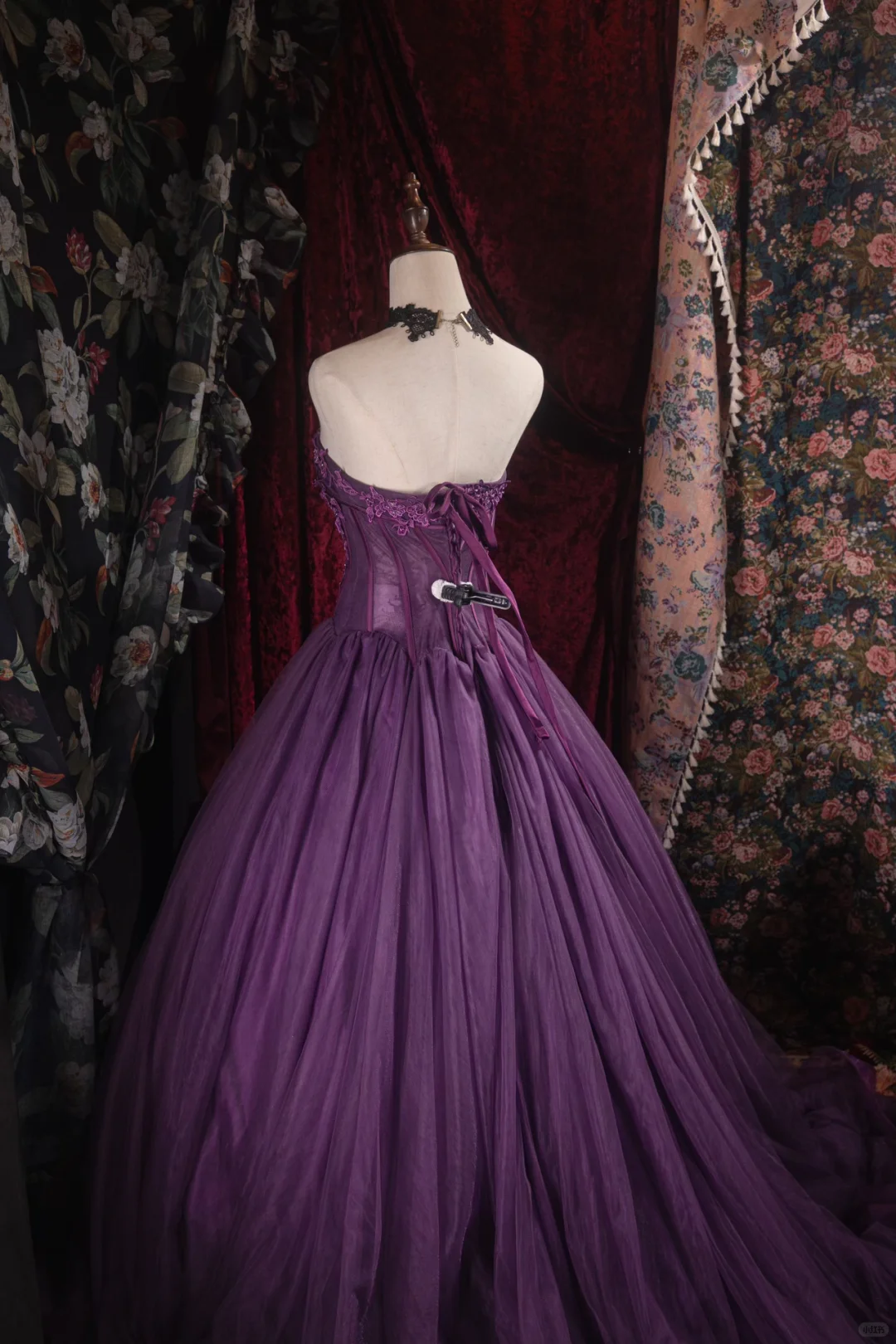 Vintage-Inspired Purple Tulle Strapless Lace Applique Sweet 16 Quinceanera Ball Gown DP7408