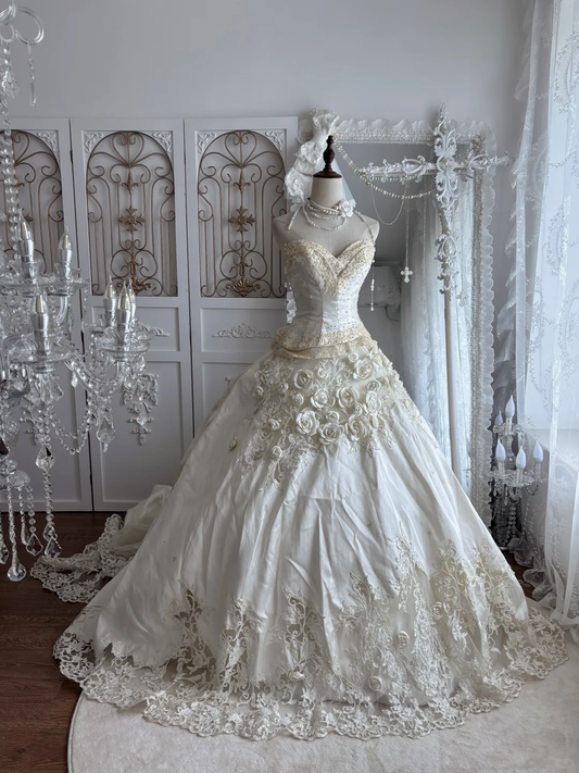 Glamorous Ivory Sweetheart Ball Gown 3D Floral Appliques & Lace Train Wedding Dress DP8293