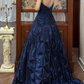 Traumhaftes marineblaues, gerafftes, perlenbesetztes Neckholder-Ballkleid für Sweet 16 Quinceañera DP7952