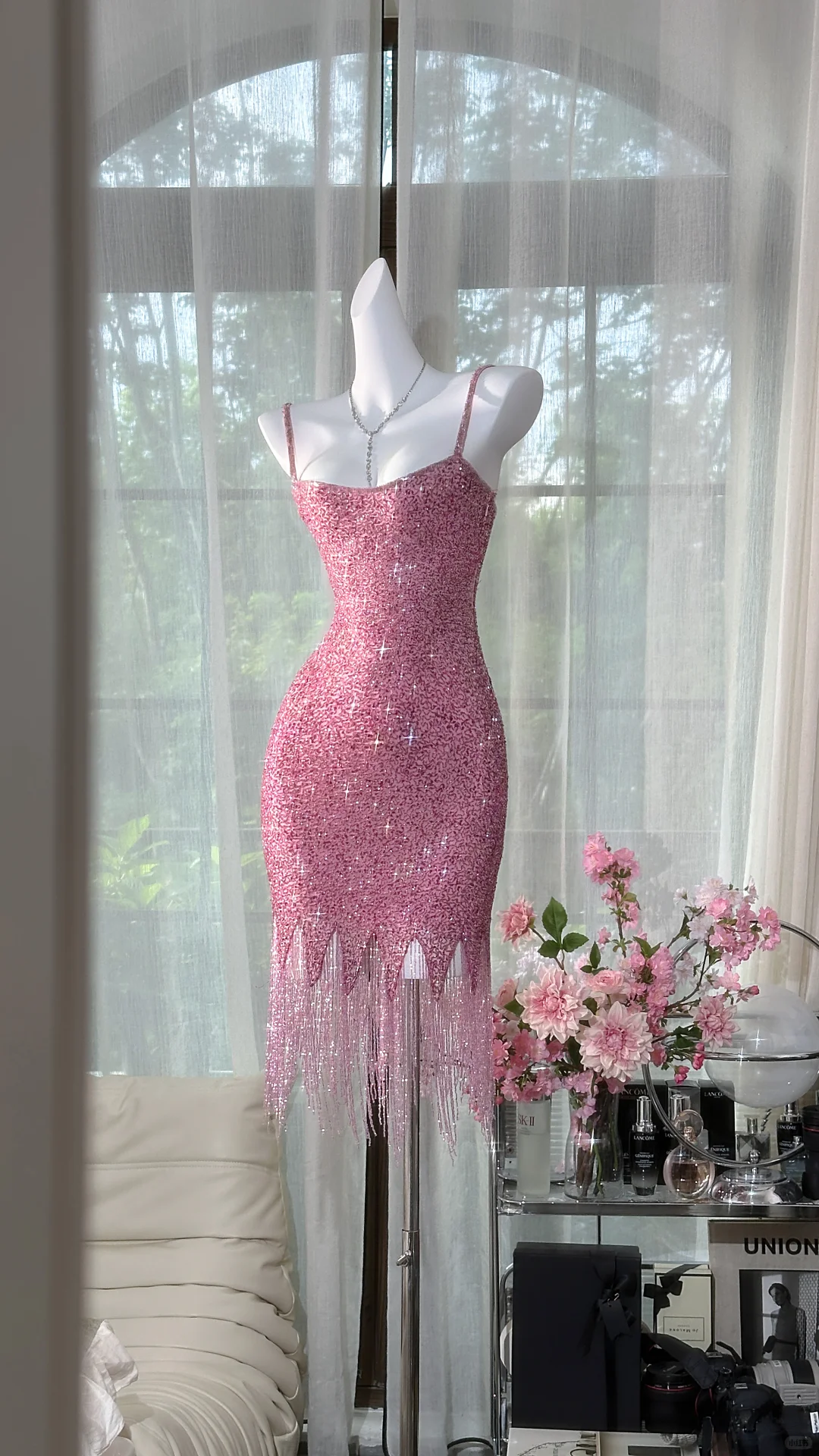 Vintage Pink Sparkling Sequin Spaghetti Strap Tassels Hem Romantic  Evening Dress Prom Dresses DP6140