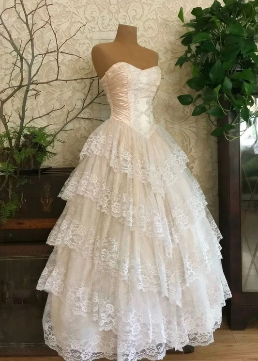 Vintage Ivory Strapless Tiered Lace Tulle A-Line Wedding Dress DP7580