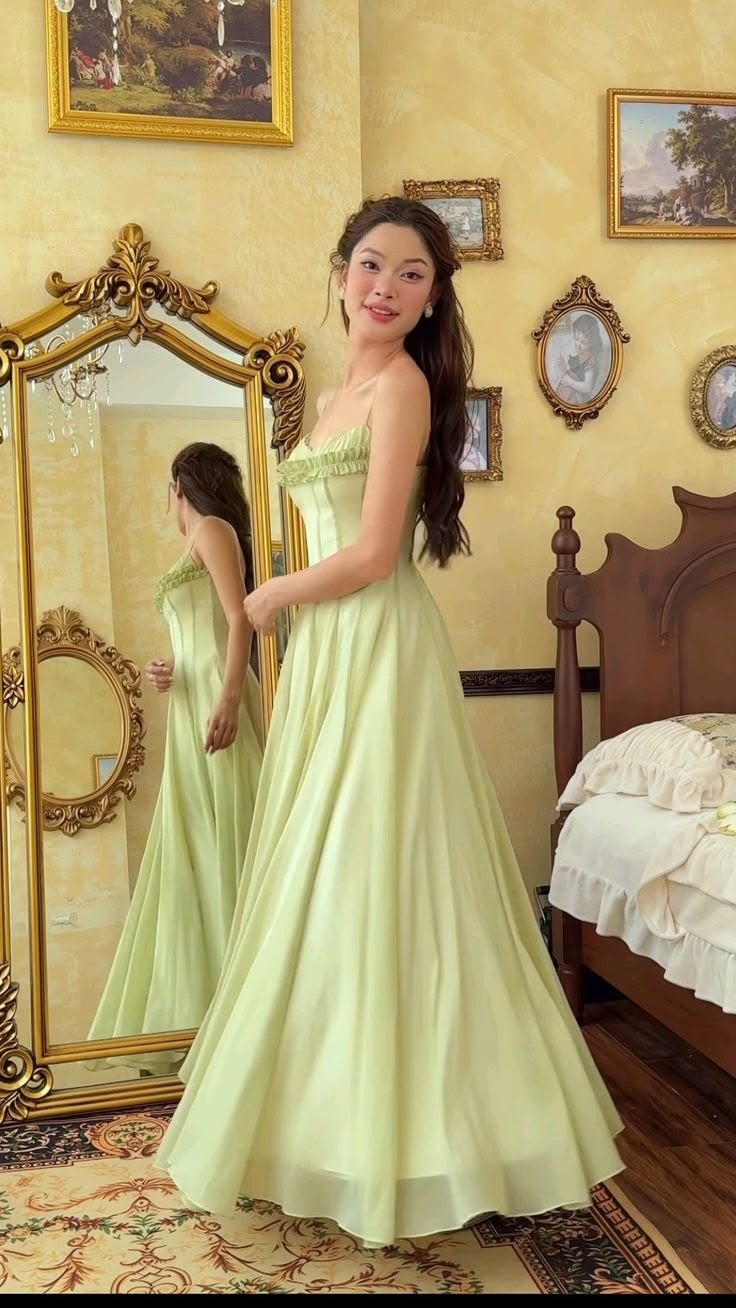 Vintage Sage Green Spaghetti Strap A-Line Evening Gown DP8272