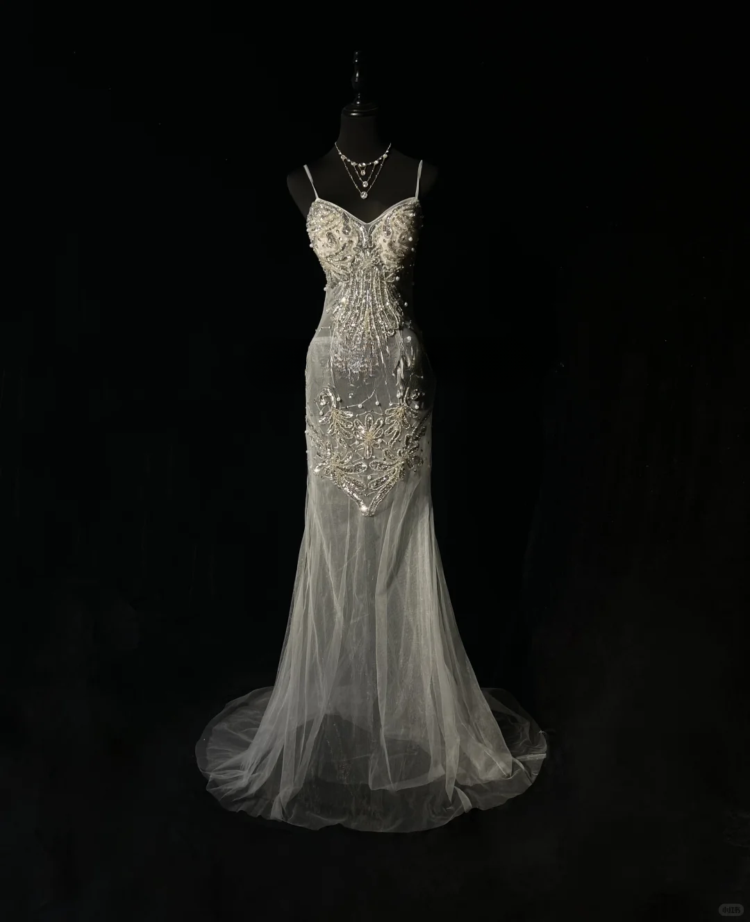 Vintage Silver Beaded Spaghetti Strap Prom Dress Romantic Mermaid Tulle Train Evening Gown DP7117