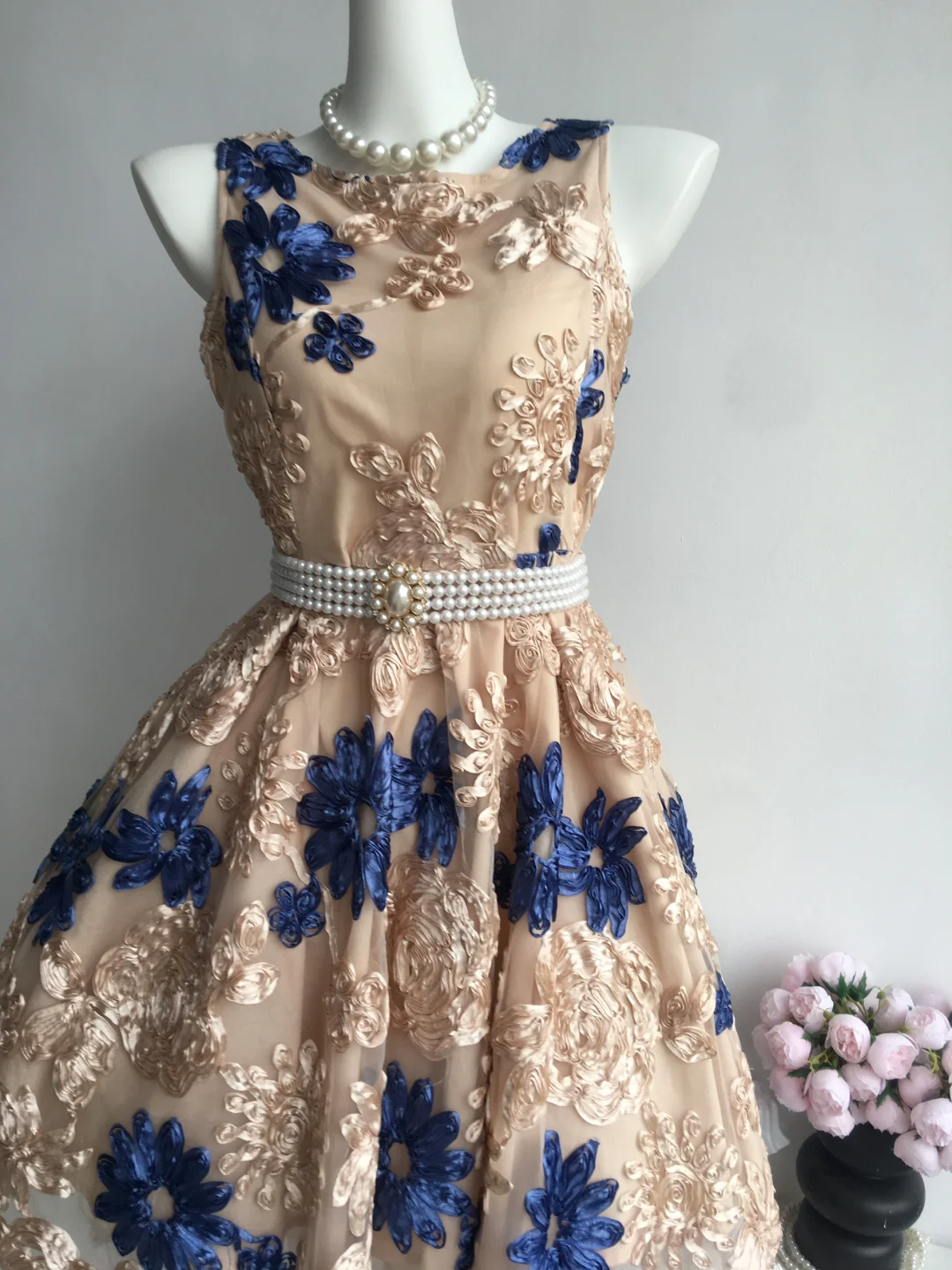 Retro Floral Applique Pearl Belt Design A-line Elegant Homecoming Dress Birthday Dress Party Dress DP6190